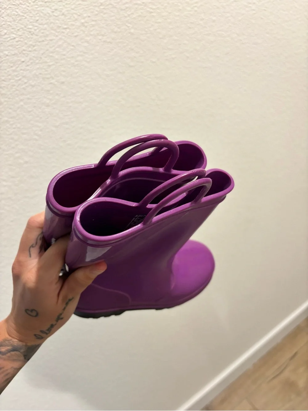 kid rain boots